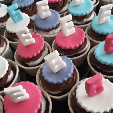 C 016 Harfli Cupcake